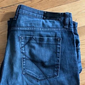 Kenneth Cole New York Blue Jeans 34x34